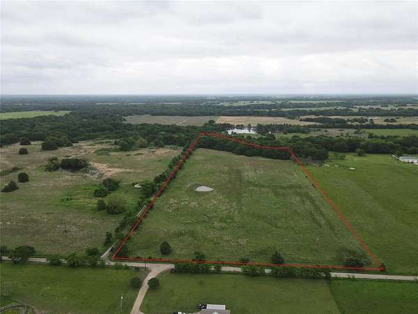 14.3 Acres of Land for Sale in Ravenna, Texas
