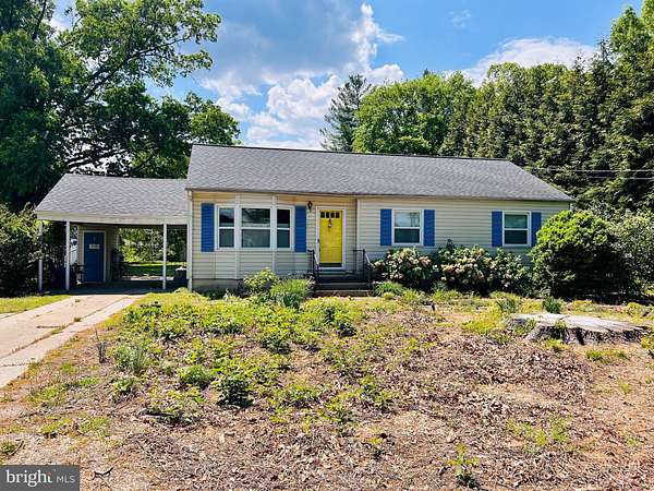 50 Acres of Land with Home for Lease in Colonial Beach, Virginia