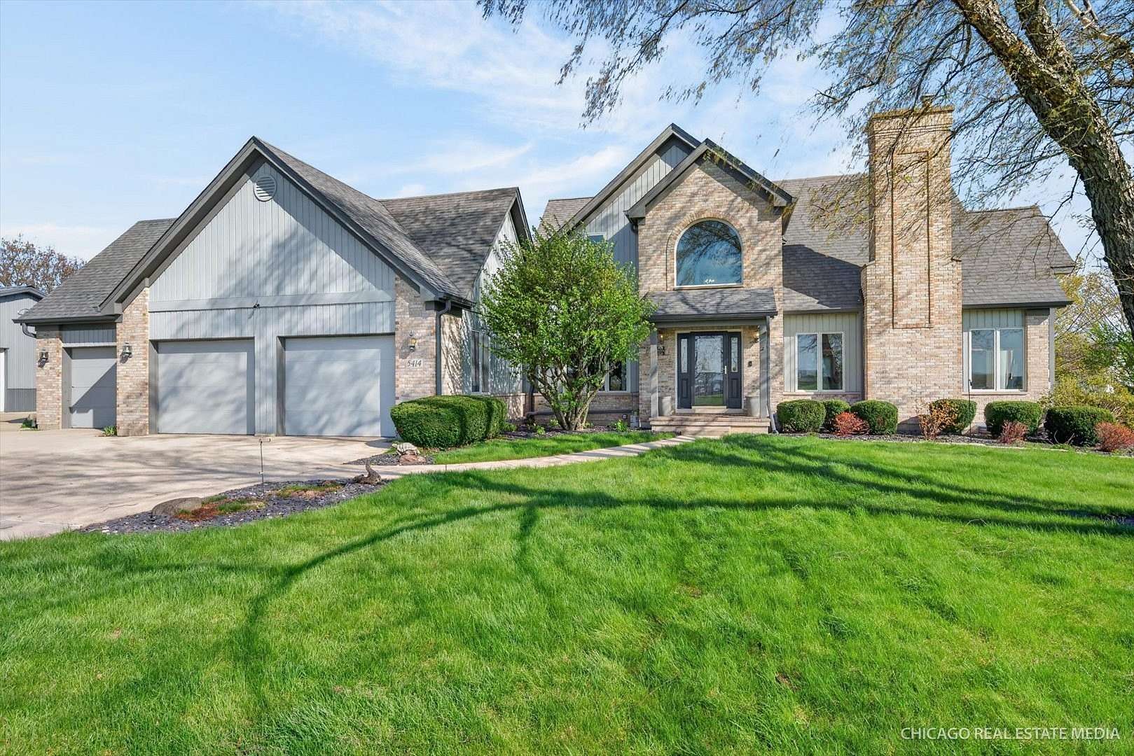 5.74 Acres of Land with Home for Sale in Union, Illinois