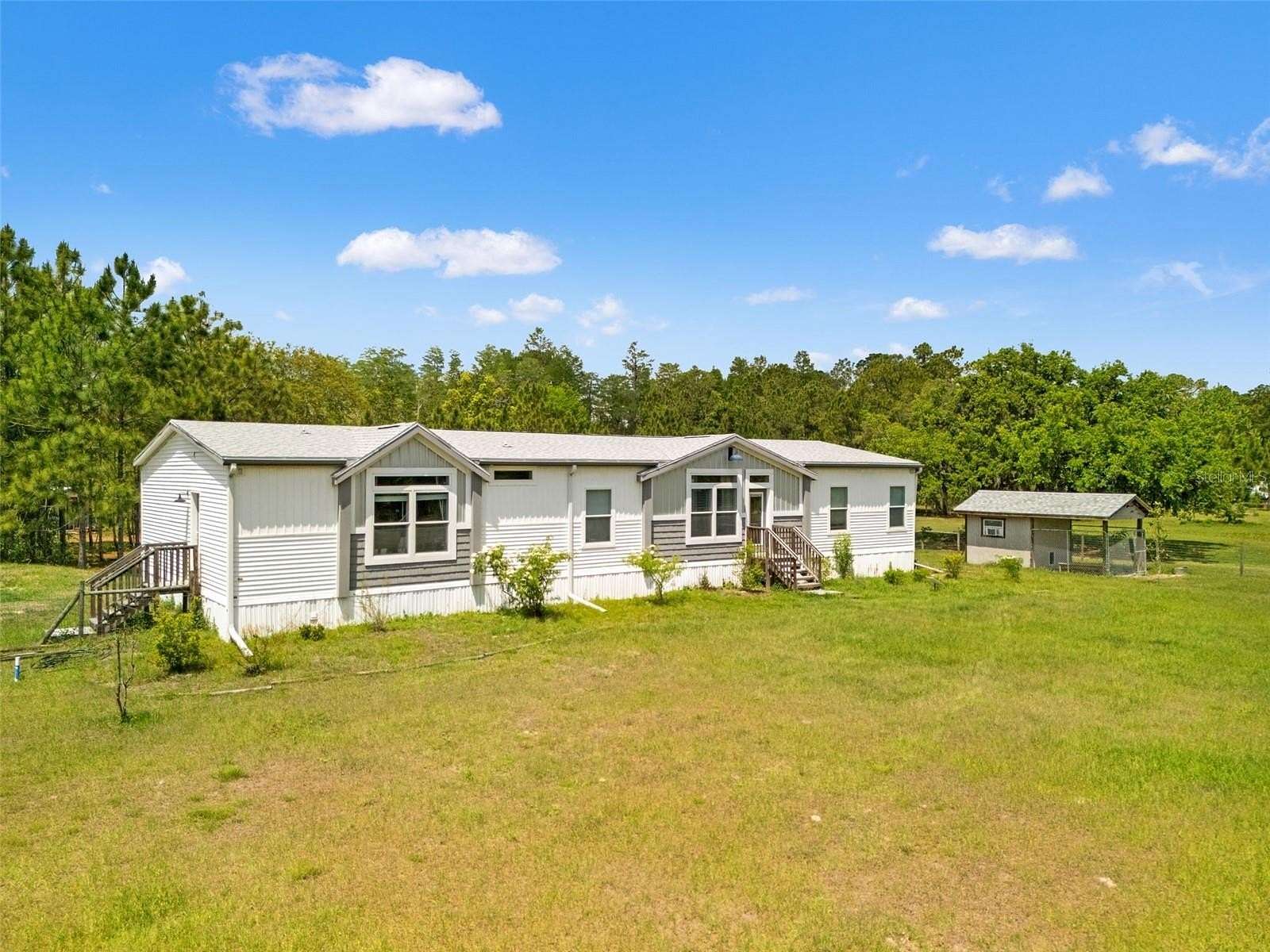 20 Acres of Recreational Land with Home for Sale in Groveland, Florida