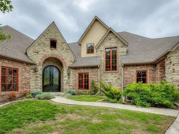 2 Acres of Land with Home for Sale in Arcadia, Oklahoma