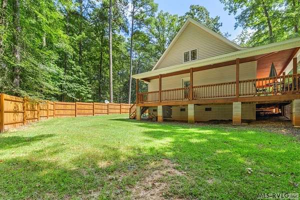 1.5 Acres of Land with Home for Sale in Macon, North Carolina