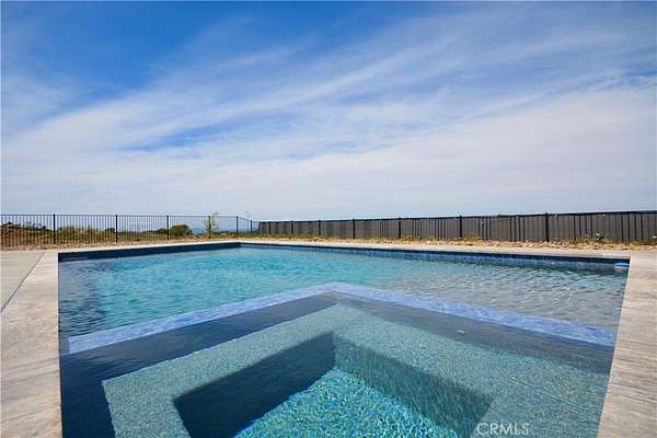 2.5 Acres of Land with Home for Sale in Pala, California