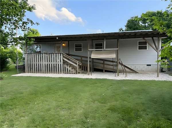 4.33 Acres of Land with Home for Auction in Fayetteville, Arkansas