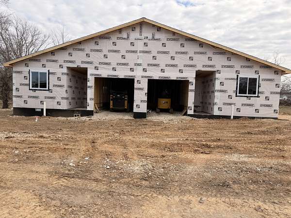 0.39 Acres of Residential Land for Sale in Mountain Grove, Missouri