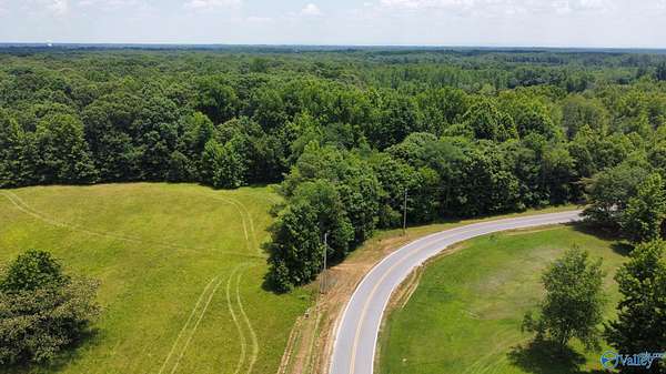 45.6 Acres of Recreational Land for Sale in Ardmore, Alabama
