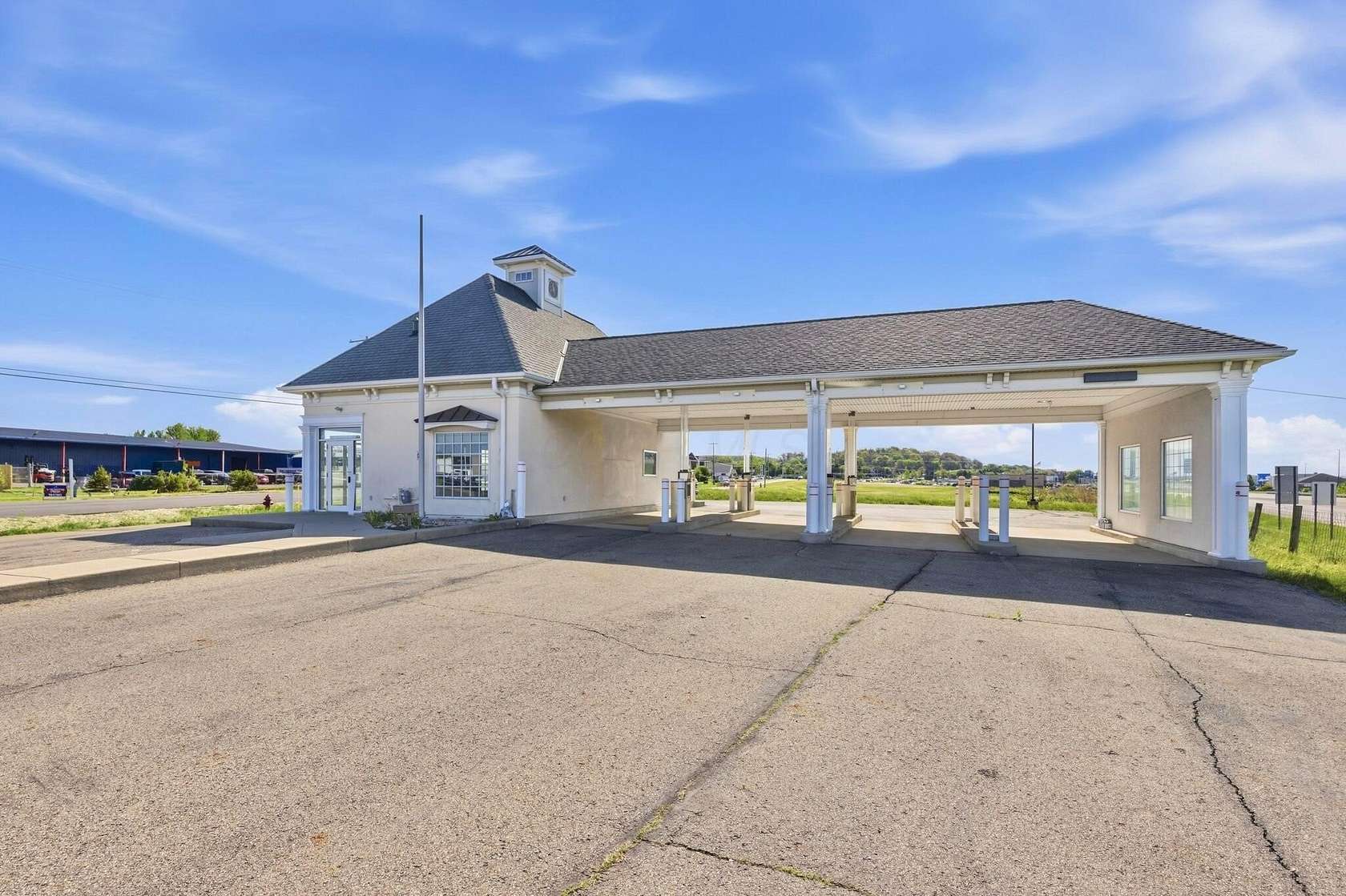 3.46 Acres of Improved Commercial Land for Lease in Lancaster, Ohio