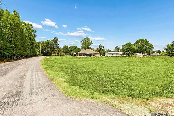 1.45 Acres of Residential Land for Sale in Prairieville, Louisiana