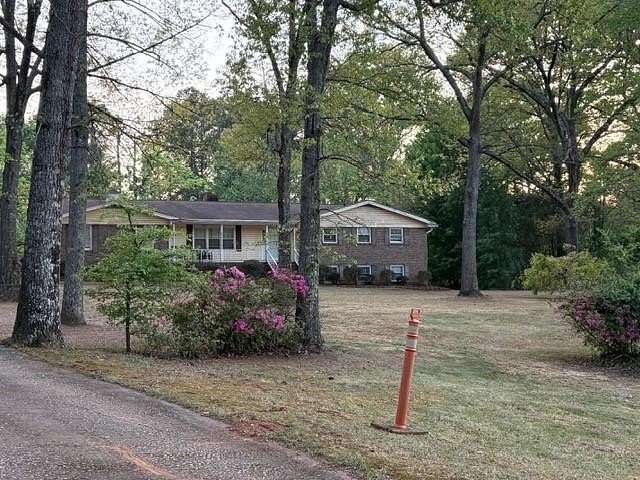 2 Acres of Land with Home for Sale in Stockbridge, Georgia