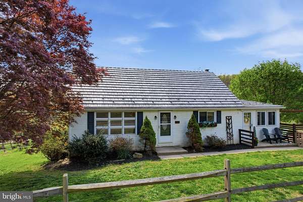 4 Acres of Land with Home for Sale in Barto, Pennsylvania