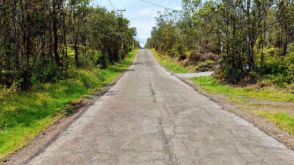 0.46 Acres of Residential Land for Sale in Volcano, Hawaii