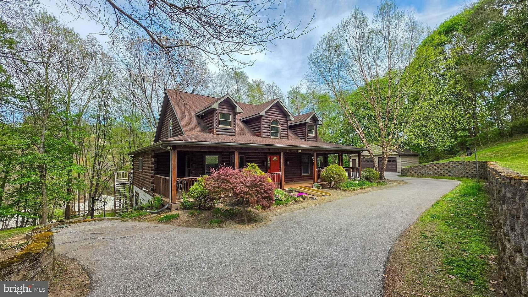 3.1 Acres of Land with Home for Sale in Glen Rock, Pennsylvania