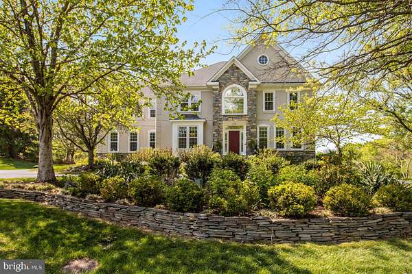 1.72 Acres of Land with Home for Sale in Great Falls, Virginia