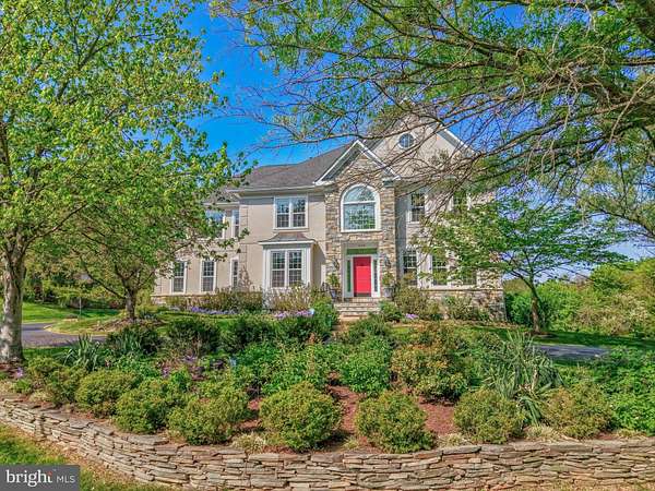 1.72 Acres of Land with Home for Sale in Great Falls, Virginia