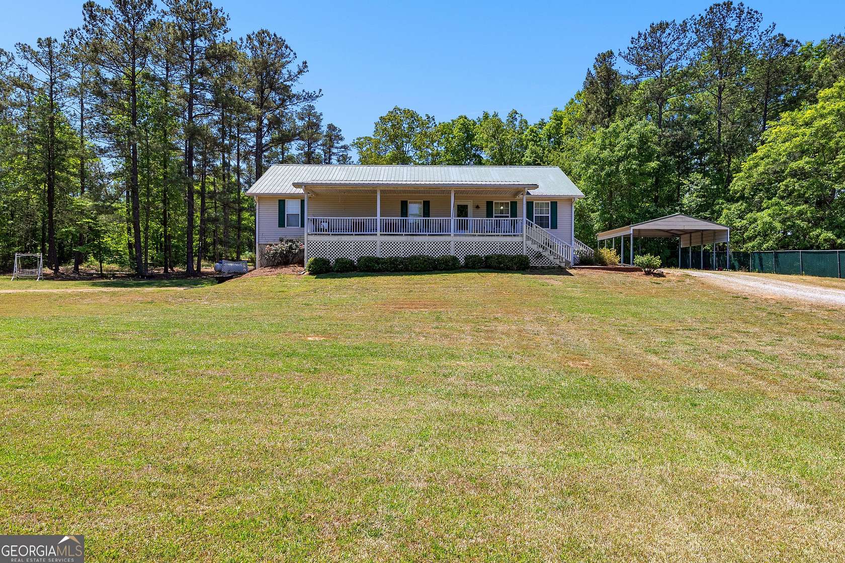 2 Acres of Land with Home for Sale in Whitesburg, Georgia