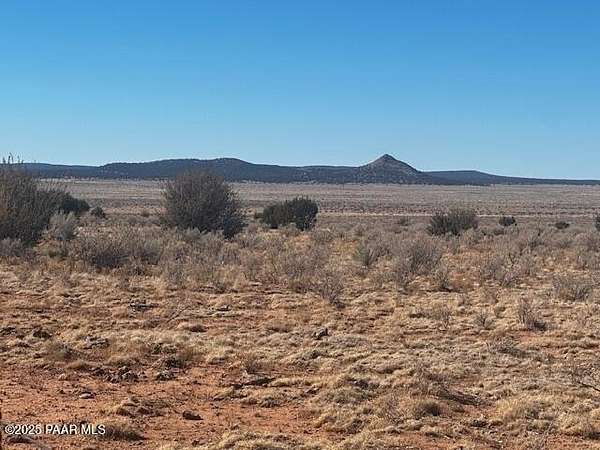 10 Acres of Land for Sale in Seligman, Arizona