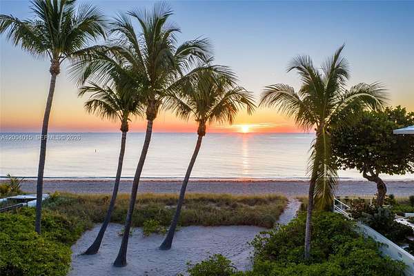 0.29 Acres of Land with Home for Sale in Fort Lauderdale, Florida