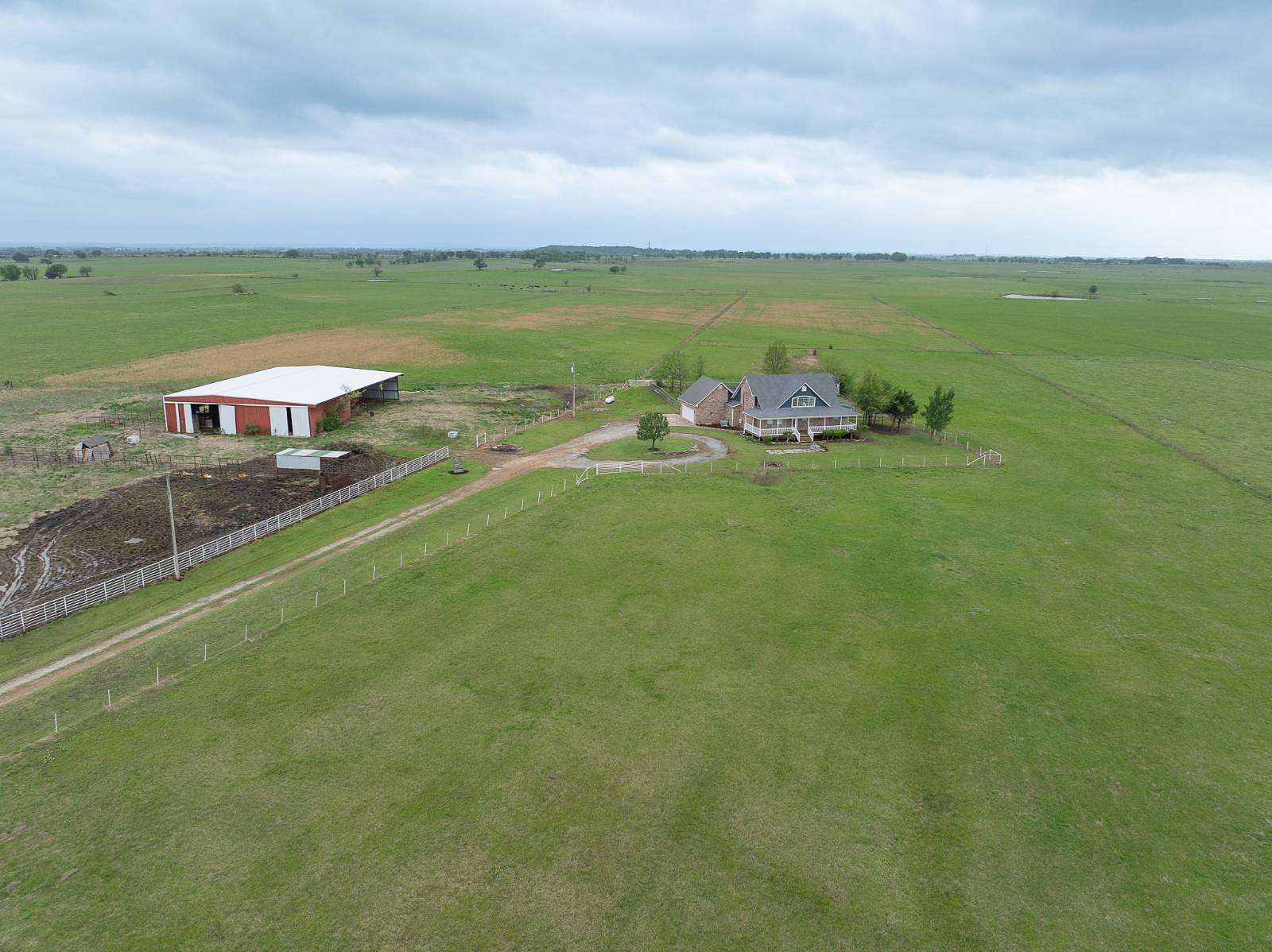 40 Acres of Land with Home for Sale in Big Cabin, Oklahoma