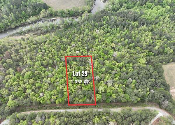 1 Acre of Residential Land for Auction in Wedowee, Alabama