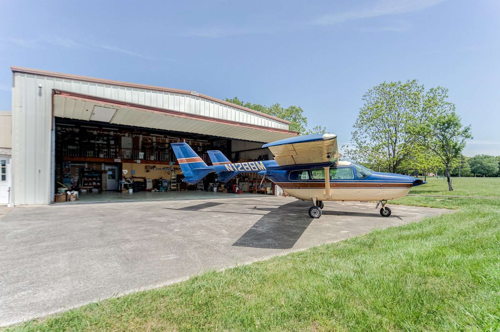 11 Acres of Land with Home for Sale in Lebanon, Tennessee