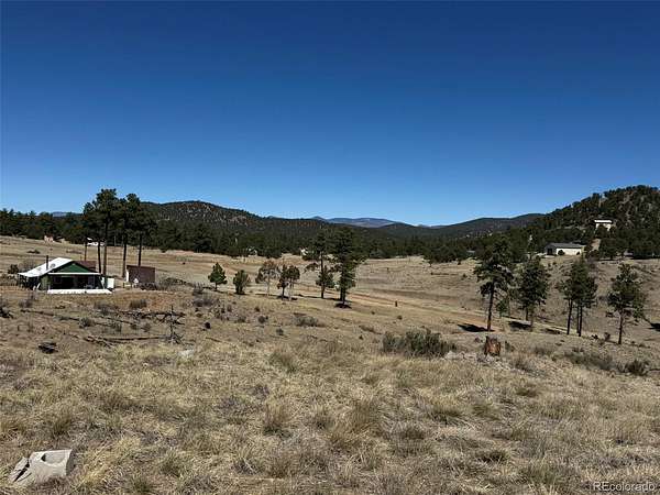 5.5 Acres of Residential Land for Sale in Cotopaxi, Colorado
