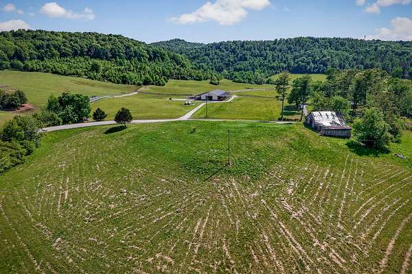 15 Acres of Land for Sale in Doyle, Tennessee