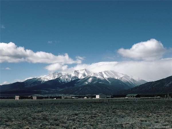 2 Acres of Land for Sale in Buena Vista, Colorado