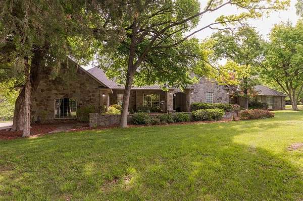 3.7 Acres of Land with Home for Sale in Edmond, Oklahoma