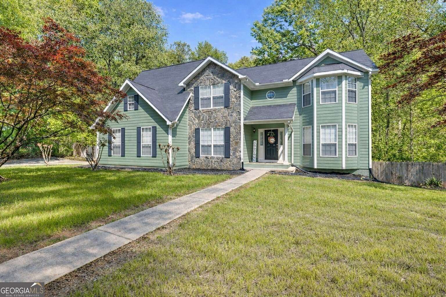 2.25 Acres of Land with Home for Sale in Hampton, Georgia