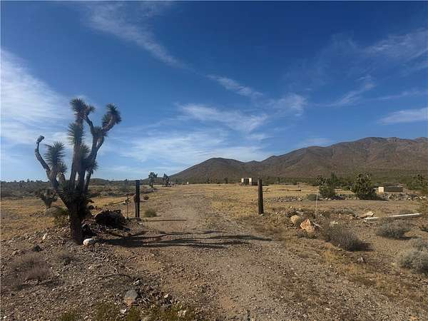 121 Acres of Land for Sale in Meadview, Arizona