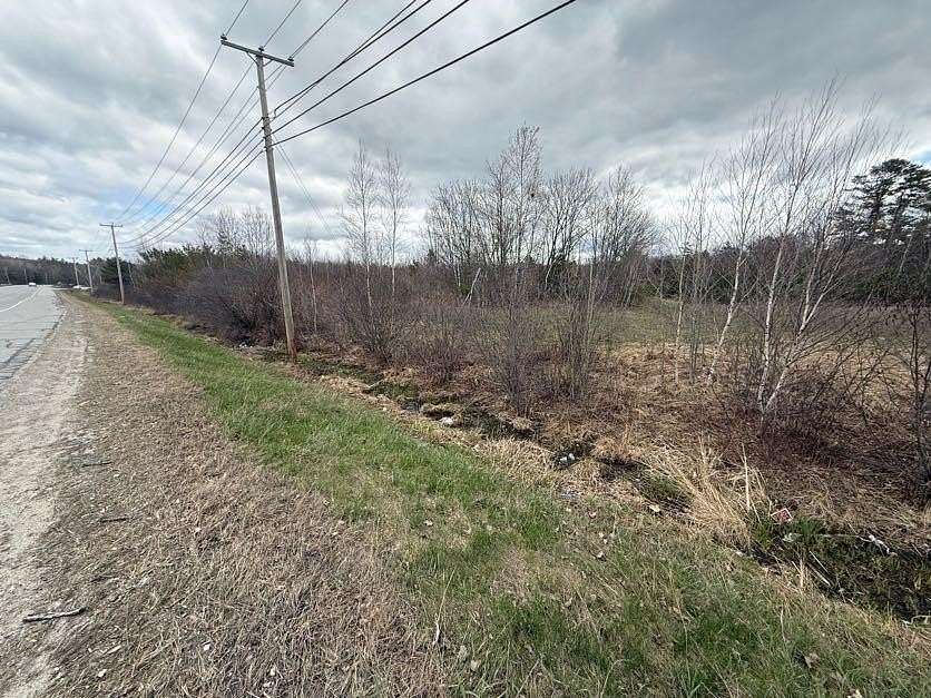16.3 Acres of Commercial Land for Sale in Turner, Maine