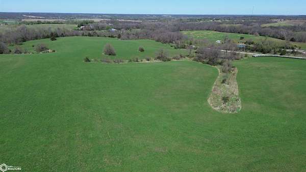 40 Acres of Land for Sale in Floris, Iowa