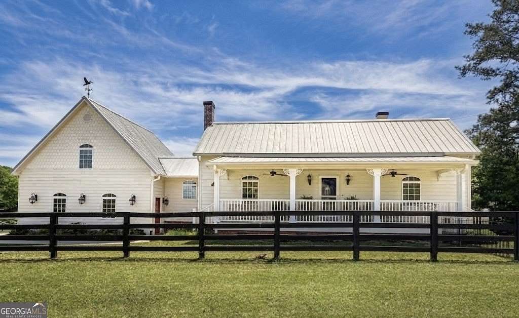 1.6 Acres of Land with Home for Sale in Senoia, Georgia