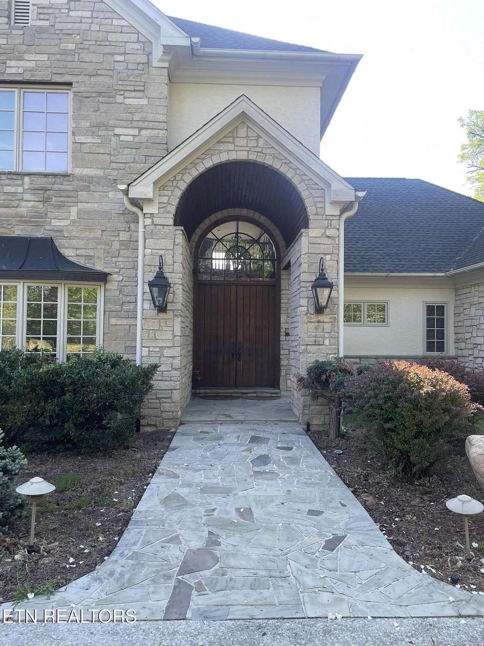 1.8 Acres of Land with Home for Sale in Knoxville, Tennessee
