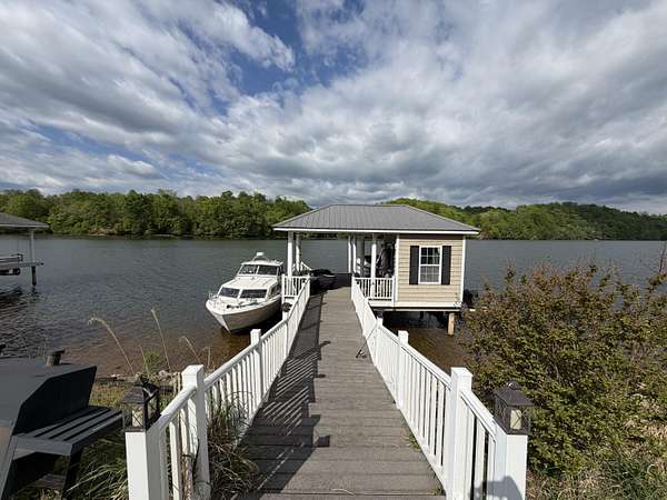 0.63 Acres of Residential Land for Sale in Goodview, Virginia