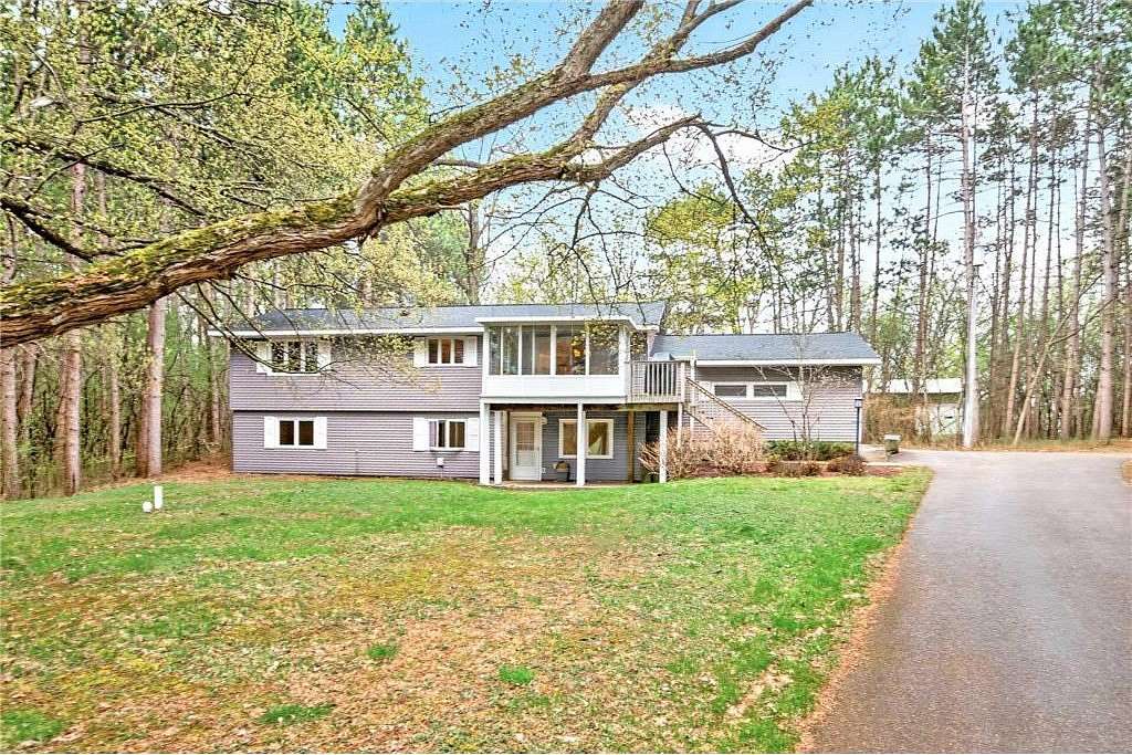 5 Acres of Land with Home for Sale in Stillwater Township, Minnesota