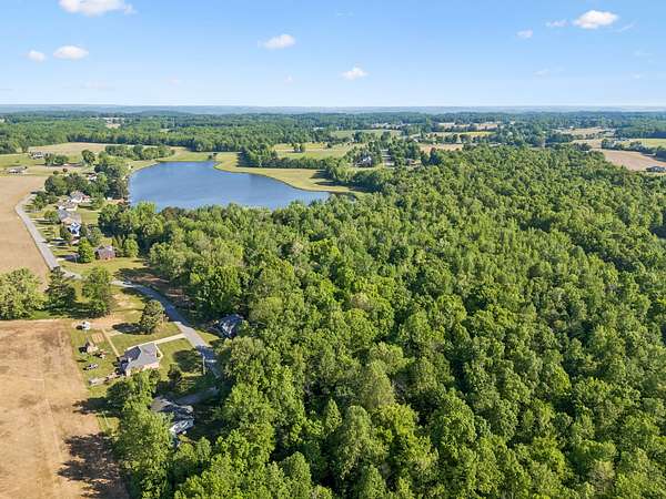 20.2 Acres of Recreational & Residential Land for Sale in Fayetteville, Tennessee