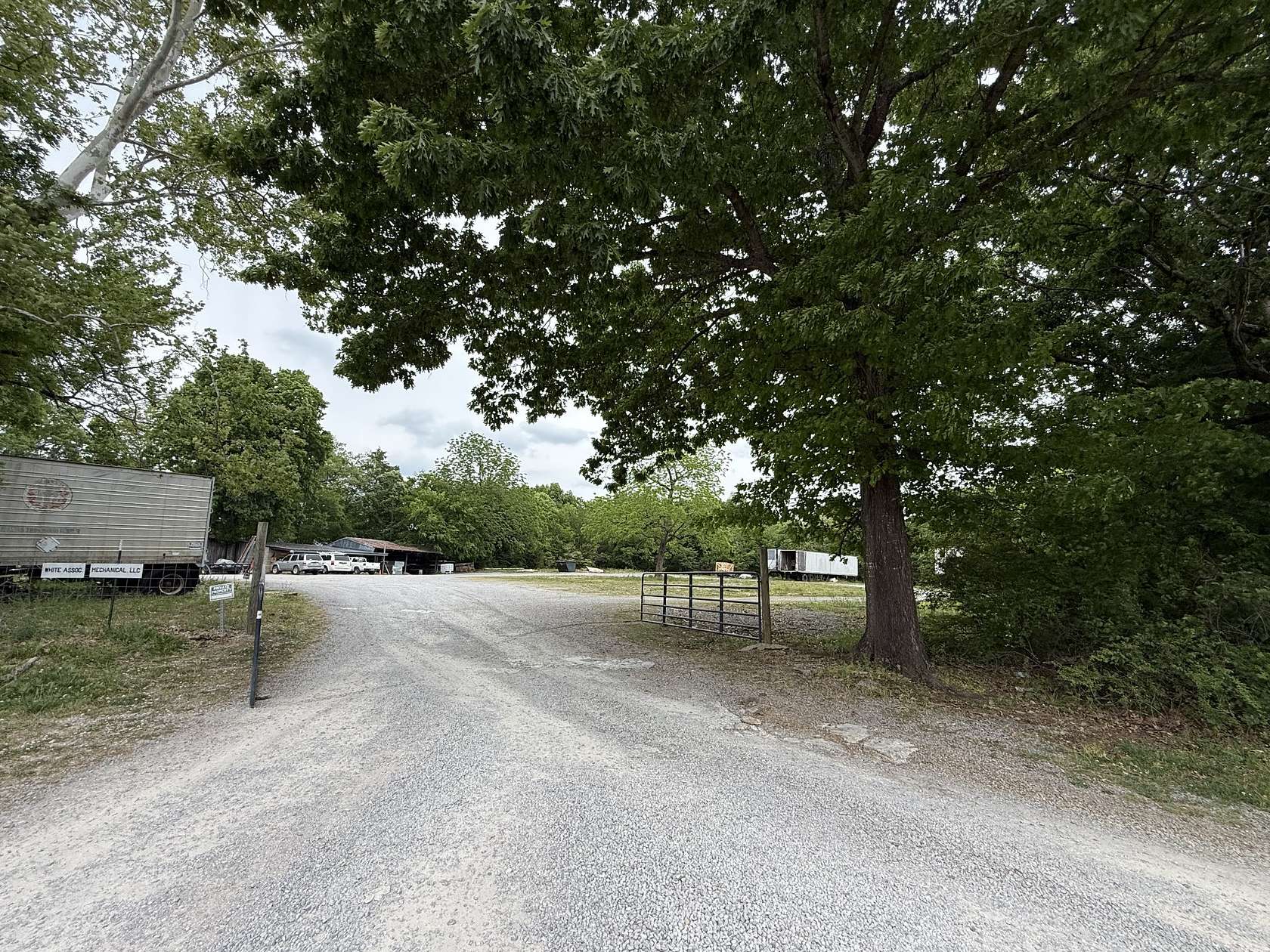 3.5 Acres of Residential Land for Sale in Shelbyville, Tennessee