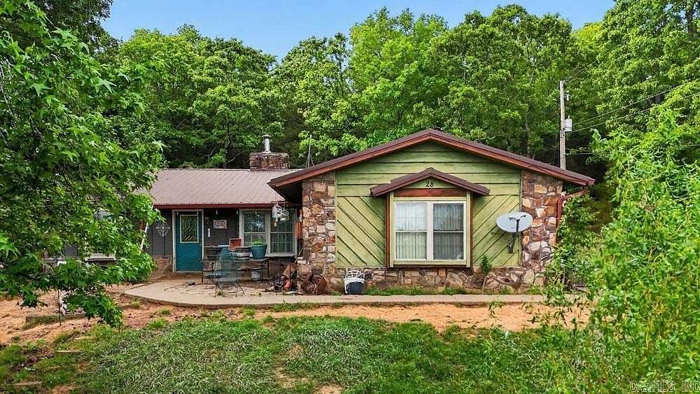 1.5 Acres of Land with Home for Sale in Vilonia, Arkansas