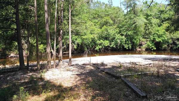3.5 Acres of Residential Land for Sale in Flomaton, Alabama