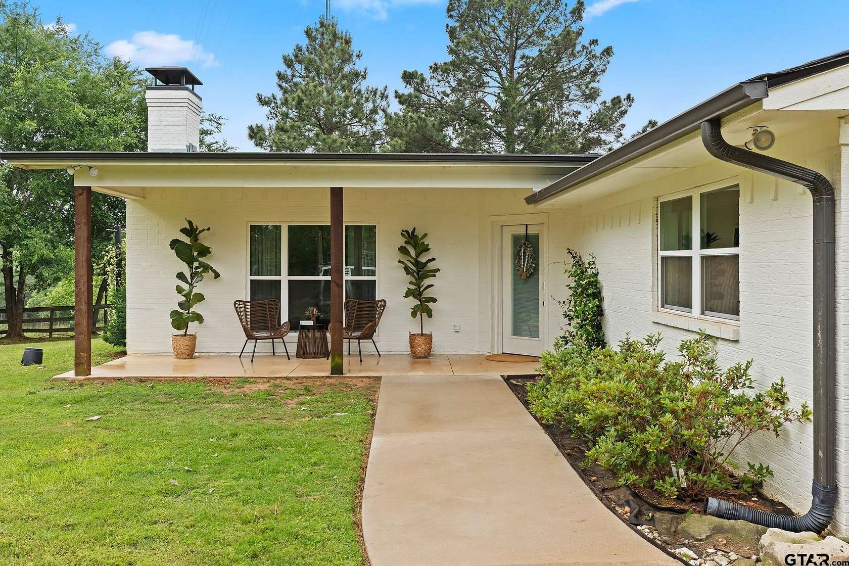 2 Acres of Land with Home for Sale in Tyler, Texas