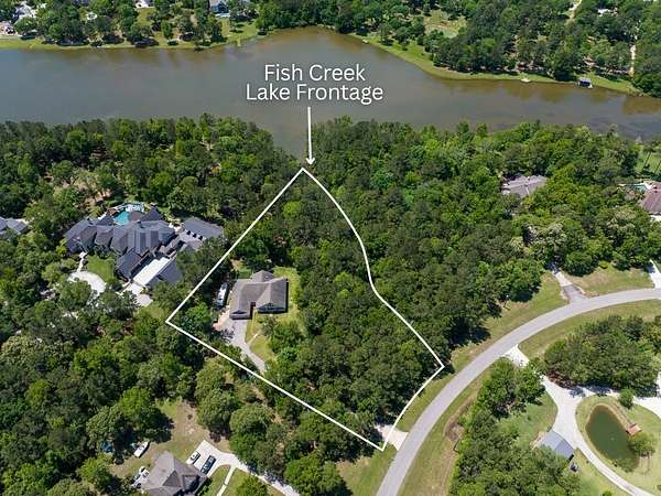 1.7 Acres of Land with Home for Sale in Montgomery, Texas