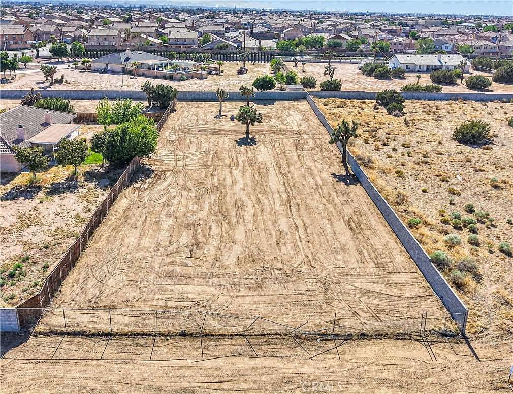 0.69 Acres of Residential Land for Sale in Hesperia, California