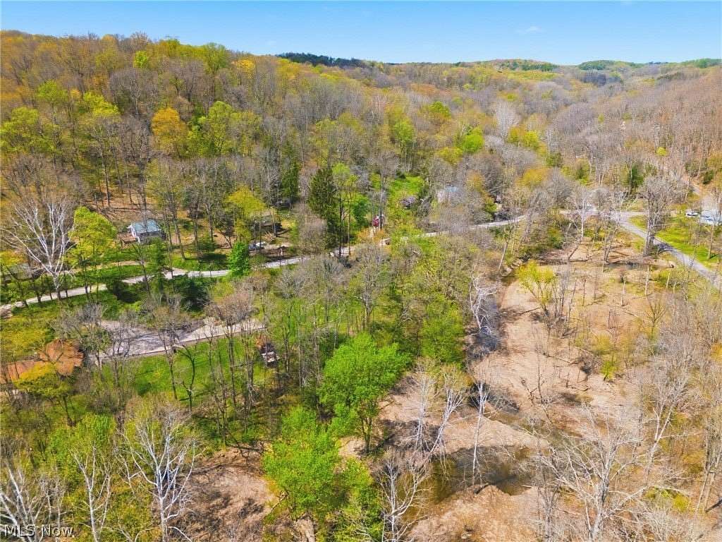 0.5 Acres of Land for Sale in Carrollton, Ohio