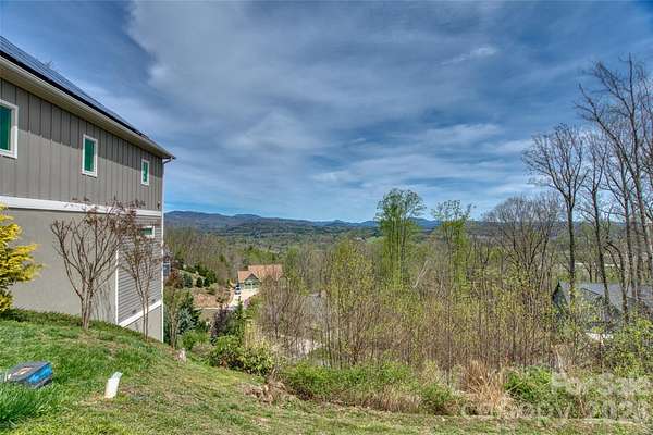 0.33 Acres of Residential Land for Sale in Hendersonville, North Carolina