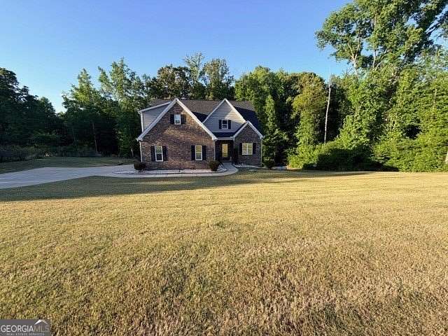 89.8 Acres of Recreational Land with Home for Sale in Hampton, Georgia