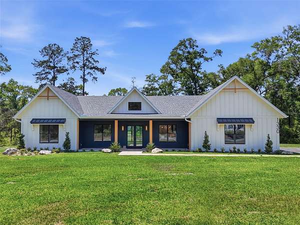 3 Acres of Land with Home for Sale in Newberry, Florida