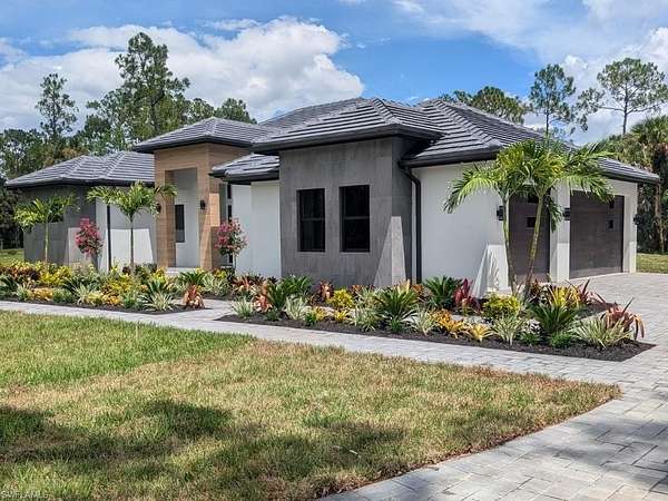 2.27 Acres of Land with Home for Sale in Naples, Florida