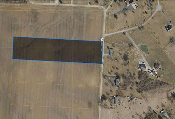 5 Acres of Residential Land for Sale in London, Ohio