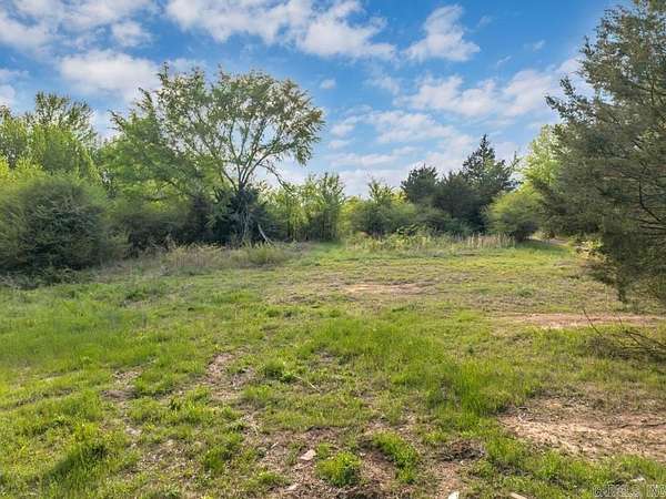18.8 Acres of Land with Home for Sale in Solgohachia, Arkansas